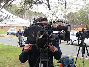 Archivo:Filming outdoor