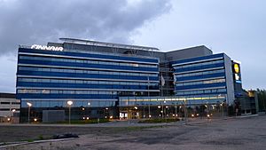Archivo:Finnair headquarters 01