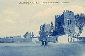 Fundación Joaquín Díaz - Muralla urbana - Madrigal de las Altas Torres (Ávila)