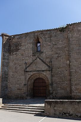 Iglesia de Nuestra Señora del Olmo.jpg