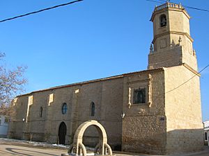 Archivo:Iglesia de Vianos, en Albacete, España