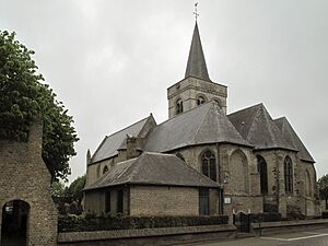 Archivo:Izenberge, de Sint Meldredakerk oeg16448 foto2 2013-05-11 14.14