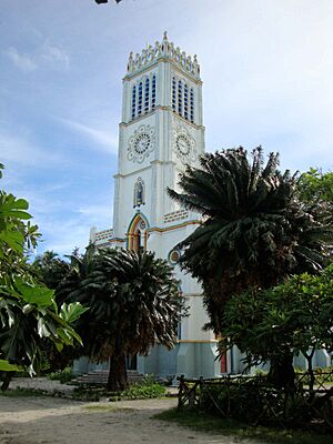 Archivo:Koinawa-cathedral