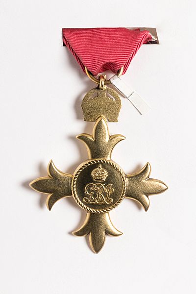 Medal, order (AM 2001.25.651-2)