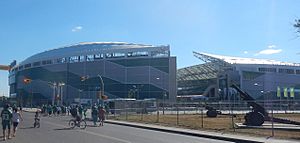 Archivo:Mosaic Stadium Exterior