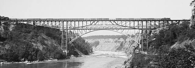 Niagara Cantilever Whirlpool Bridges cropped LOC det.4a18788