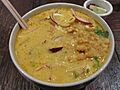 Ohn No Khao Swe at Sapphire Asian Cuisine (10988302274)