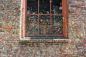 Archivo:Seattle Gum Wall
