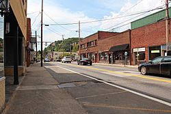 Tennessee Route 68 in Copperhill.JPG