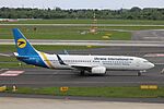 UR-PSY Boeing 737-800 Ukraine International DUS 2018-04-28 (10) (40273513240).jpg