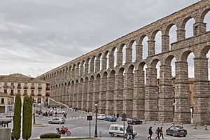 Acueducto de Segovia - 12.jpg