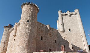 Archivo:Castillo De Torija (173989519)