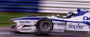Archivo:Damon Hill 1997 Arrows