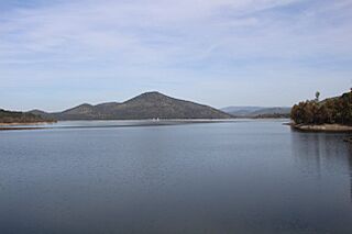 Embalse del Pintado, Cazalla de la Sierra (Sevilla).jpg