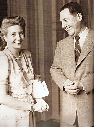 Archivo:Evita y Perón