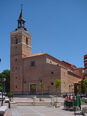 Archivo:Iglesia en Leganés