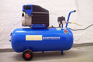 Archivo:Kolbenkompressor