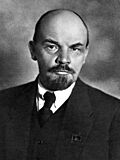 Lenin in 1920 (cropped).jpg