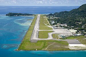 Archivo:Mahe International Airport