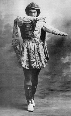 Archivo:Nijinsky Le Festin Michel Fokine