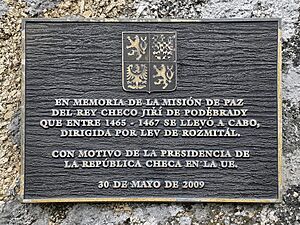 Archivo:Placa Jirí de Podêbrady - Lev of Rožmitál - Fisterra