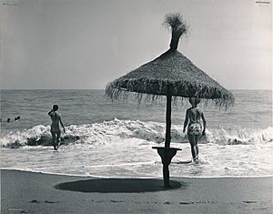 Archivo:Playa (Torremolinos)4