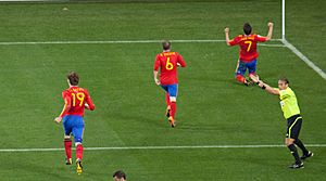 Archivo:Spain and Portugal match at the FIFA World Cup 2010-06-29