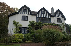 Archivo:Villa Bloemenwerf (front)
