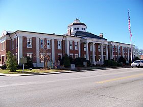 Archivo:Warren County Courthouse, Warrenton, GA
