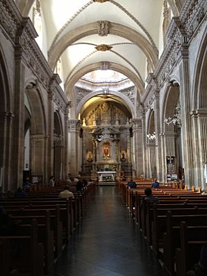 Archivo:Catedral de Chihuahua - interior