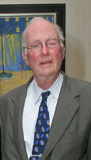 Archivo:Charles Hard Townes-Nibib-2007-retouched