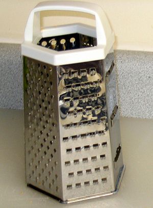 Archivo:Cheese grater