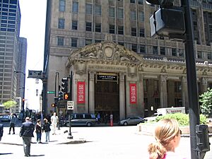 Archivo:Civic Opera House