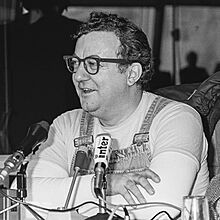 Coluche, 1986, European Parliament.jpg