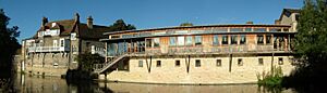 Archivo:Darwin college