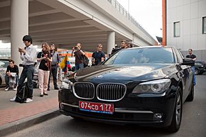Archivo:Edward Joseph Snowden - Arrival at Sheremetyevo International Airport 03