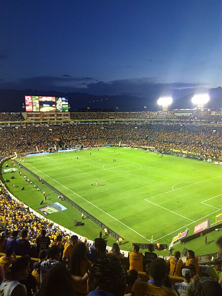 Estadio Universitario 1