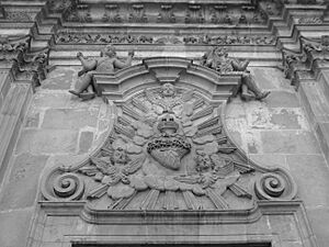 Archivo:Exterior (Iglesia de La Compañía, Quito) pic.aa