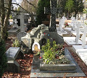 Archivo:Gravestone of Andrei Tarkovsky 2007