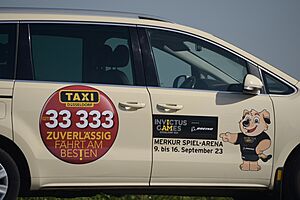 Archivo:Invictus-Sponsor-Taxi