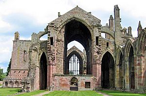 Archivo:MelroseAbbey01
