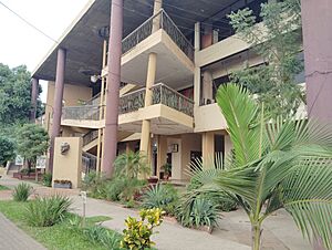 Archivo:Municipalidad de Fernando de la Mora Paraguay año 2024