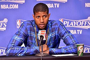 Archivo:Pacers Paul George