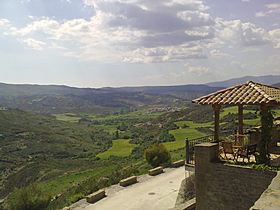 Archivo:Pintano 16 le paysage depuis la mairie