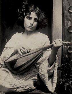 Archivo:Plüschow, Wilhelm von (1852-1930) - n. ... - Ragazzo con mandolino