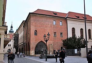 Archivo:Praha Karolinum ext 1