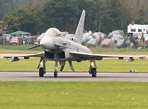 Archivo:Spanish Eurofigther RIAT 2007 (cropped)