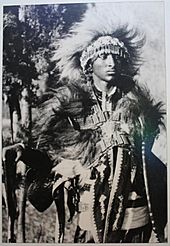 Archivo:Tafari Makonnen dressed in warrior garments