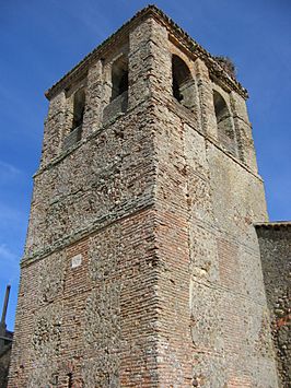 Valcabadillo Church of Saint Michael 001.jpg