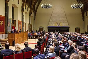 Archivo:Verenigde Vergadering bijeen in Ridderzaal (11192673163)